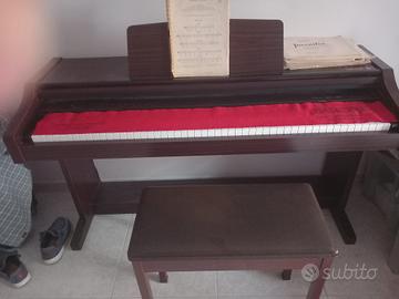 Pianoforte di Chiara