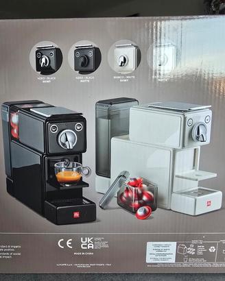 macchina caffè Illy x3 x -caps