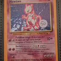 carte POKEMON MEWTWO 