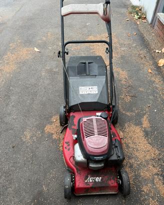 Tosaerba honda