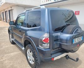Mitsubishi Pajero 3.2 DI-D 16V 3p. Intense