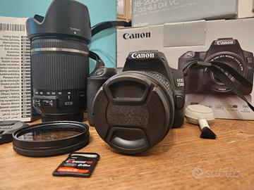 Canon Eos 250d  + 2 obiettivi e altro