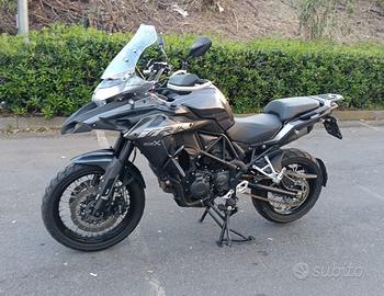 benelli Trk 502x