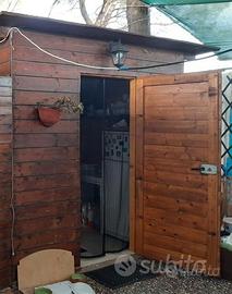 Casetta legno da giardino o campeggio già smontata