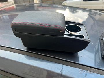 Bracciolo centrale auto universale 