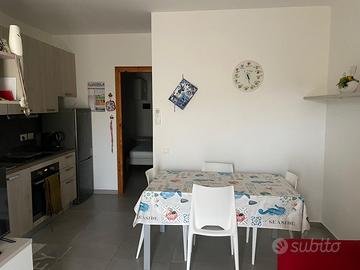 Vendita bilocale con piscina (Bibione)