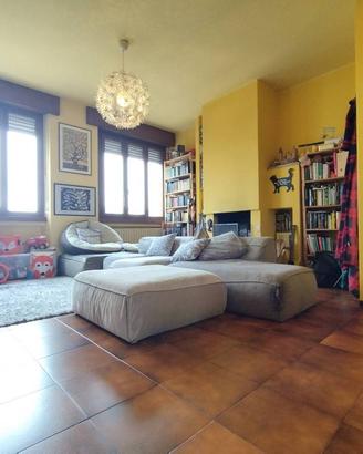 Appartamento di 122 m² con 3 locali e box auto a L