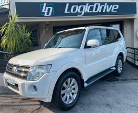 Mitsubishi Pajero Wagon 3.2 D-iD 200cv aut Intense