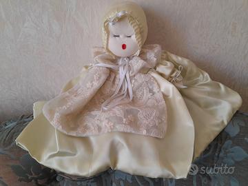 Bambola artigianale