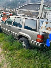 Ricambi  gran cerokee