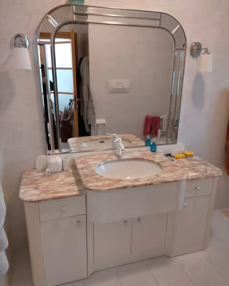 mobile bagno