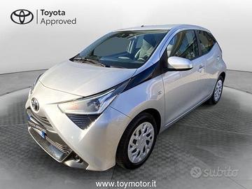 Toyota Aygo 2nd serie Connect 1.0 VVT-i 72 CV...