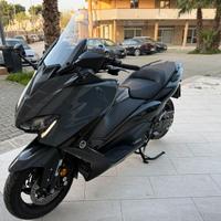Yamaha TMAX 560 TECH MAX