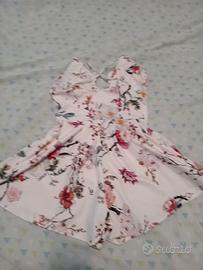 Vestito a pantaloncino