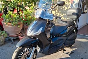 Piaggio Beverly 125 Sport