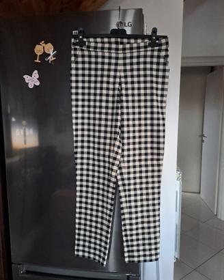 2 Pantaloni Goldenpoint 