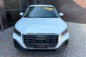 Audi Q2 35 TFSI S tronic Identity Black