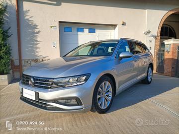 Volkswagen Passat Variant 2.0 TDI SCR EVO DSG Busi