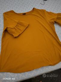 T-shirt maniche corte a campana