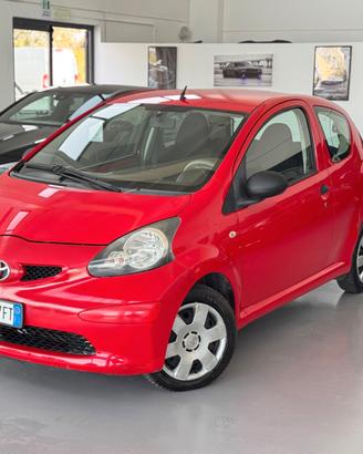 Toyota Aygo 1.0 12V VVT-i 3 porte Sol