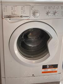 Lavatrice 7 kg A+++ Indesit