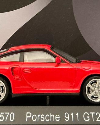 Modellino auto 1/43 Porsche 911 GT2 2001