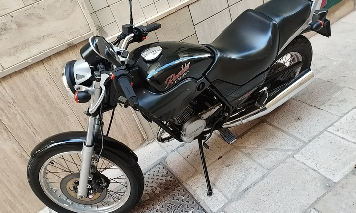 Cagiva Roadster 125