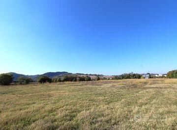 Terreno per uso sportivo a Bologna