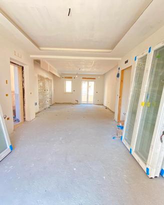 VIA INNAMORATI; Appartamento+Giardino+Box MAV216