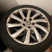 Cerchi e gomme alfa giulietta da 17 pollici