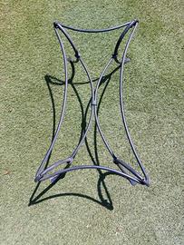 Tavolino  in ferro battuto