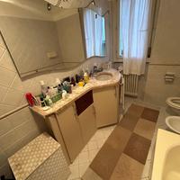 Mobile bagno con specchio