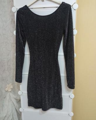 Vestito nero e argento 