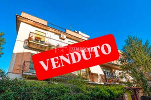 QUADRILOCALE CON 3 BALCONI E 2 P.AUTO CASSIA-GROTT