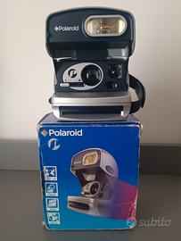 Polaroid camera 600