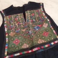 Abito tradizionale etnico palestinese.