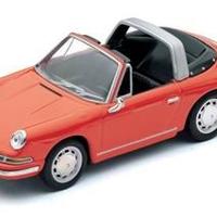 PORSCHE 911 S TARGA (1967)