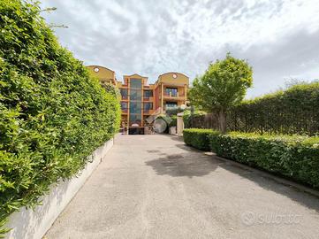 6 LOCALI A SANT'ANASTASIA
