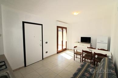 A717 - 6 posti letto - 180 mt dal mare