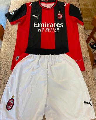 Divisa Milan 2026/2027 (taglia S)