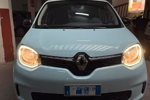 MACCHINA TWINGO