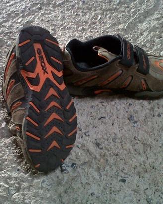Scarpe sandali vari bambino numeri 34 e 35
