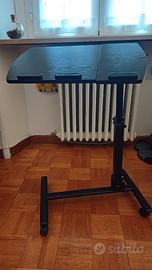 Mobiletto porta pc