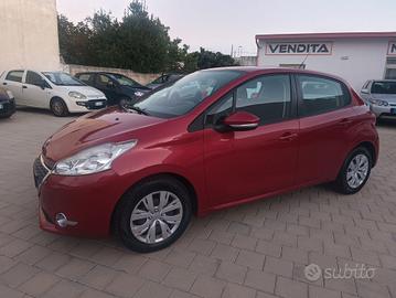 Peugeot 208 1.4 HDi - anno 2013