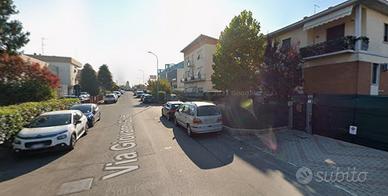 Trilocale con garage in zona Crocetta a Parma