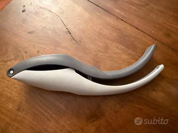 Schiaccianoci denocciolatore Tupperware