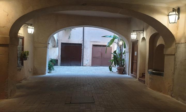 Palazzo Ajroldi del 700' per Hotel Boutique e Spa