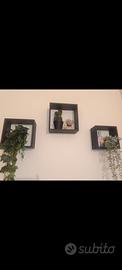 3 cubi Ikea con piante finte ornamentali 