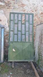 portone in ferro 