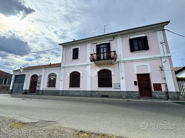 CASA INDIPENDENTE A VERCELLI